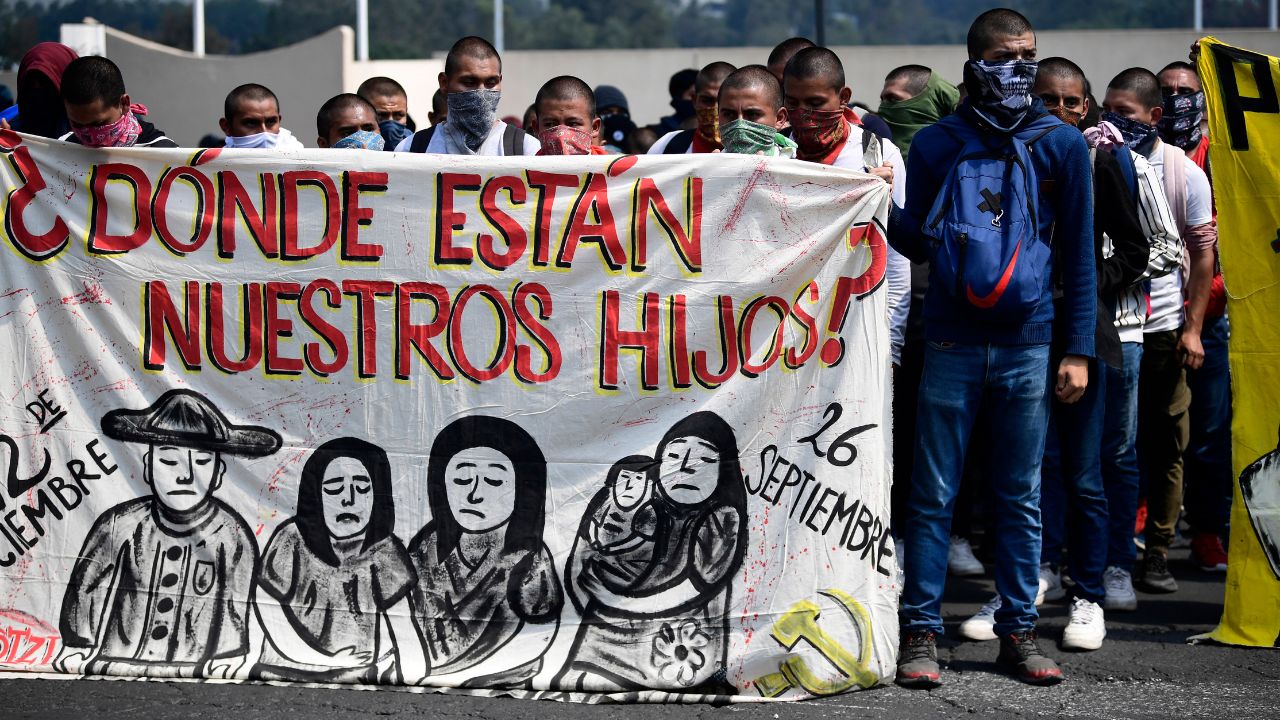 FGR denunciará a jueza por liberar a militares implicados en caso Ayotzinapa