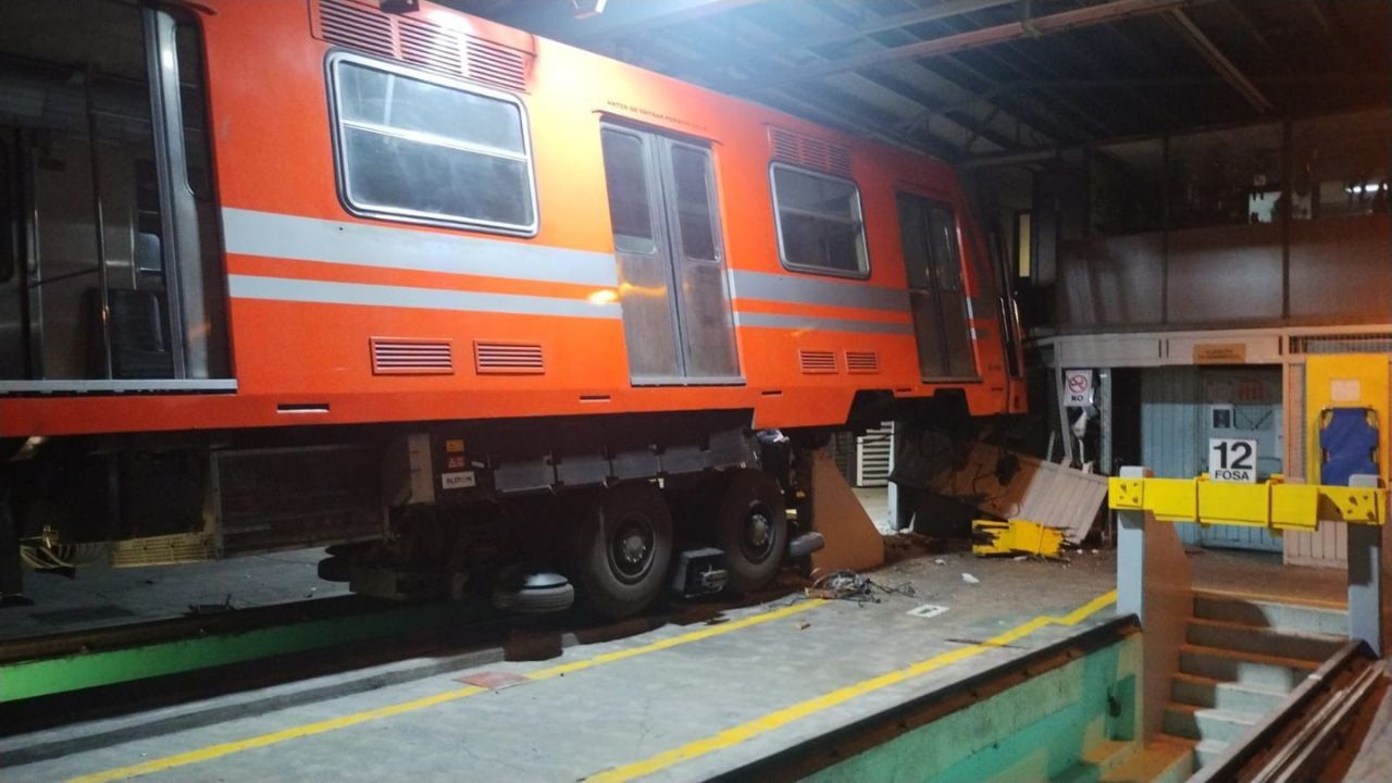 Metro choca en taller de estación El Rosario de la Línea 6