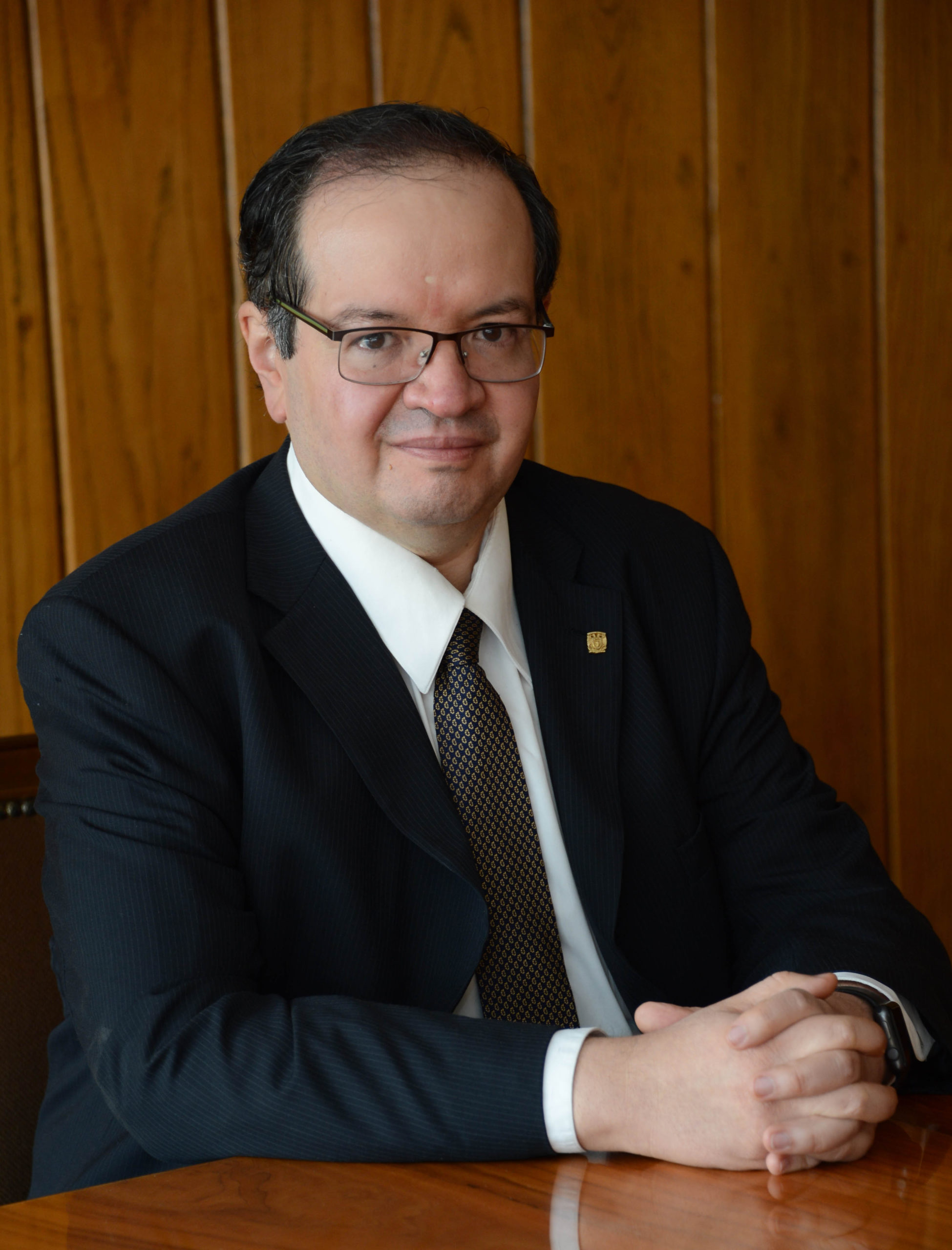 UNAM elige a Lomelí como nuevo rector