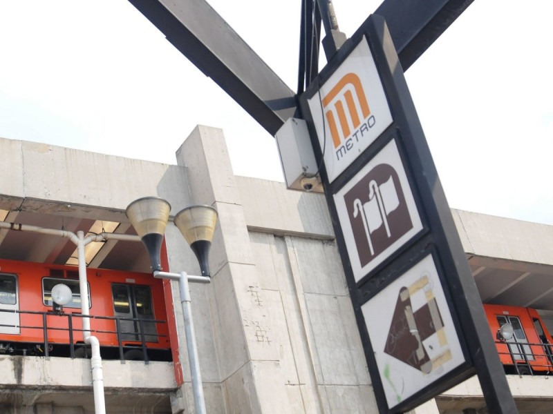 Metro CDMX ‘quita’ a comerciantes de estaciones de Línea 9 cerradas por obras